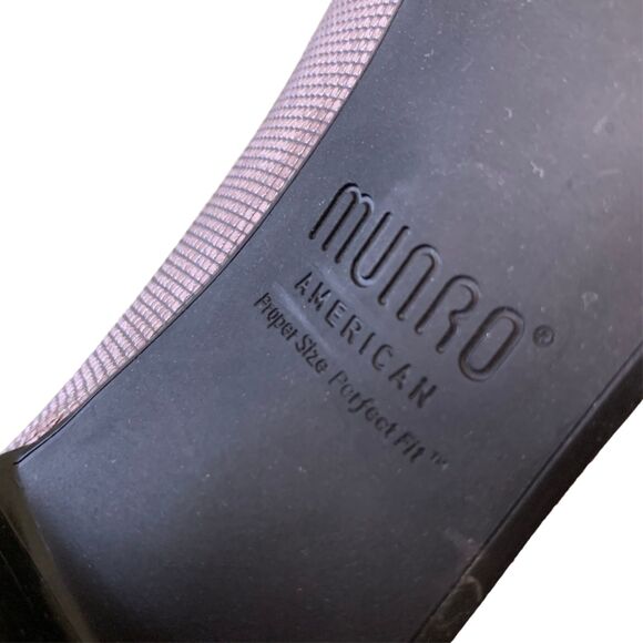 Munro American Comfort Flats Grey Metalic Print Block Heels Size 6.5 - Picture 9 of 9